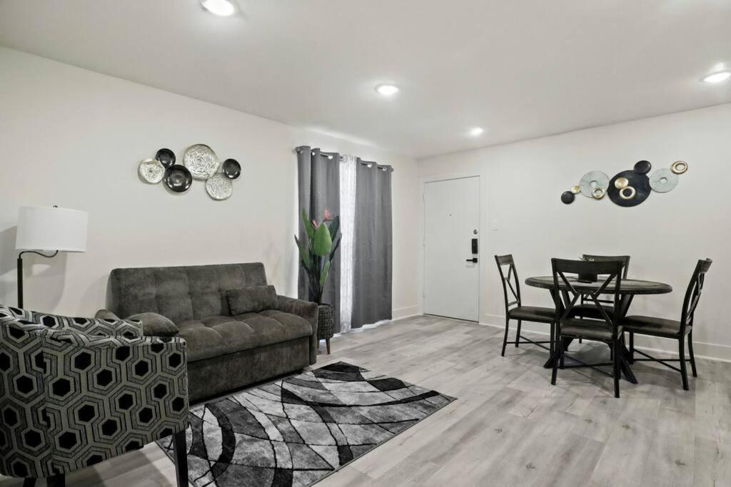 Apartment Near Deep Ellum Dallas Exterior photo